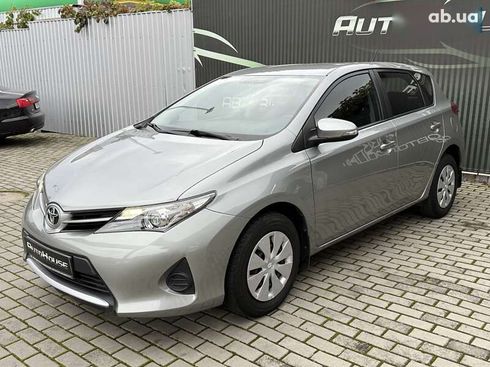 Toyota Auris 2014 - фото 7
