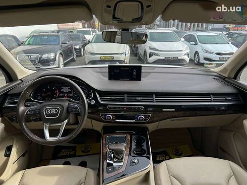 Audi Q7 2017 - фото 21