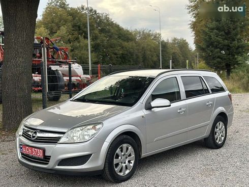 Opel Astra 2008 - фото 10