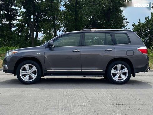 Toyota Highlander 2012 - фото 9
