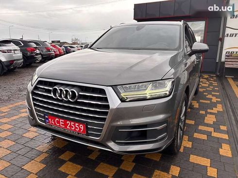 Audi Q7 2017 - фото 15