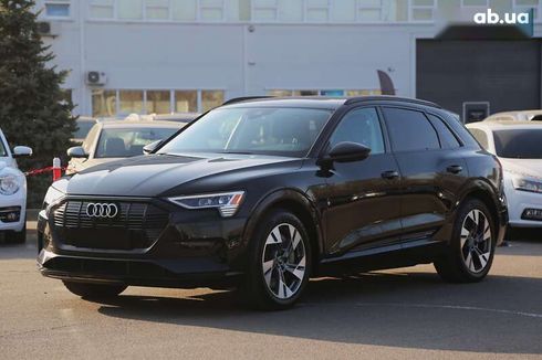 Audi E-Tron 2020 - фото 3