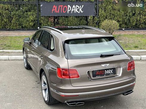 Bentley Bentayga 2017 - фото 10
