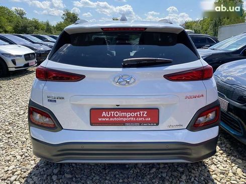Hyundai Kona Electric 2020 - фото 17