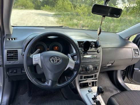 Toyota Corolla 2008 - фото 15