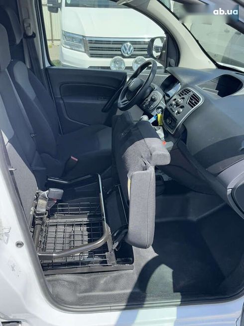 Renault Kangoo 2021 - фото 23