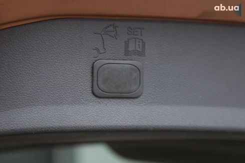 Ford Kuga 2013 - фото 25
