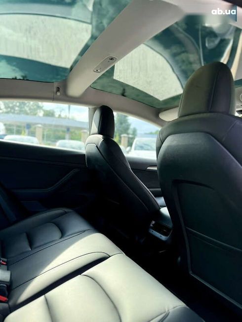 Tesla Model 3 2022 - фото 21