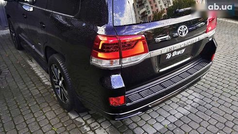 Toyota Land Cruiser 2017 - фото 14