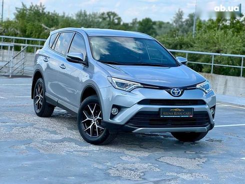 Toyota RAV4 2016 - фото 2
