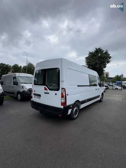 Renault Master 2020 - фото 12