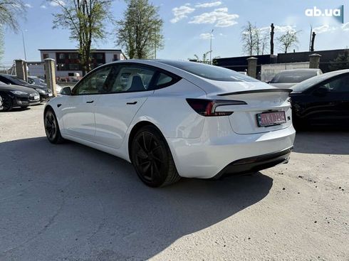 Tesla Model 3 2024 - фото 12