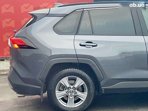 Toyota RAV4 2023 - фото 16