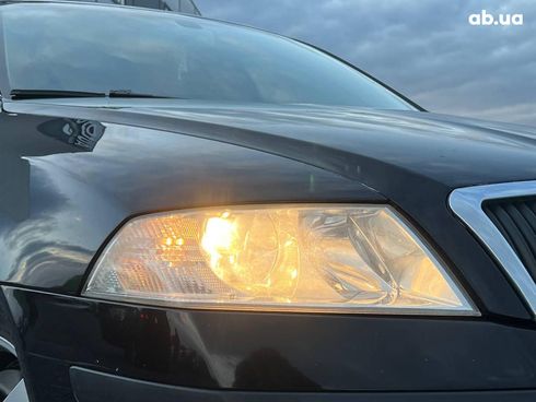 Skoda Octavia 2008 черный - фото 12