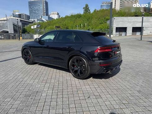 Audi RS Q8 2020 - фото 5