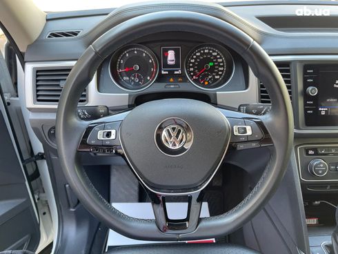 Volkswagen Atlas 2019 белый - фото 22