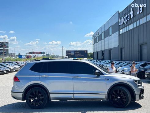 Volkswagen Tiguan 2020 серый - фото 5