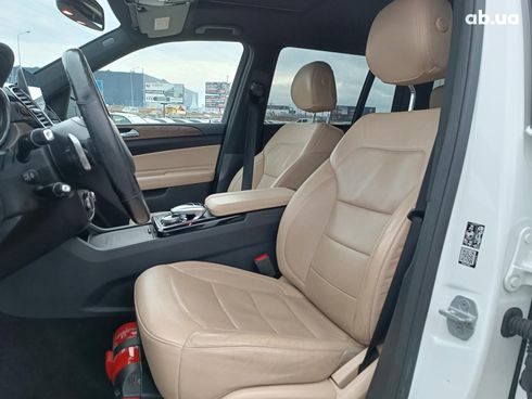 Mercedes-Benz GLS-Класс 2017 белый - фото 27