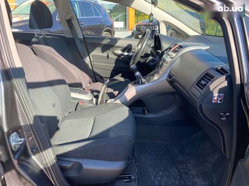 Toyota Auris 2008 - фото 20