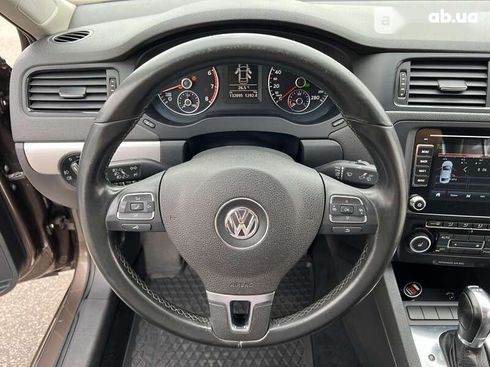 Volkswagen Jetta 2012 - фото 28