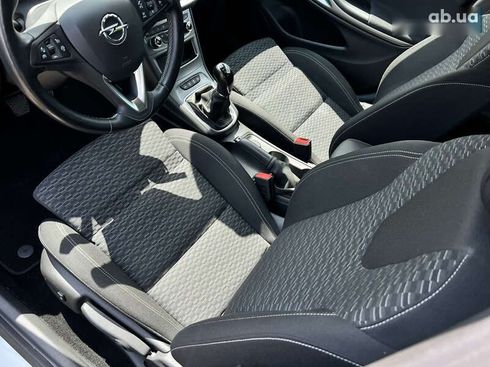 Opel Astra 2019 - фото 28