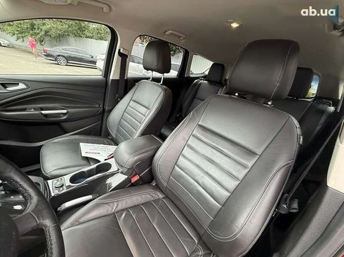 Ford Escape 2015 - фото 19