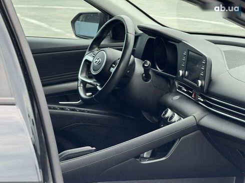 Hyundai Elantra 2021 - фото 24