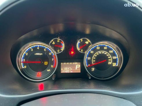Suzuki SX4 2010 красный - фото 16