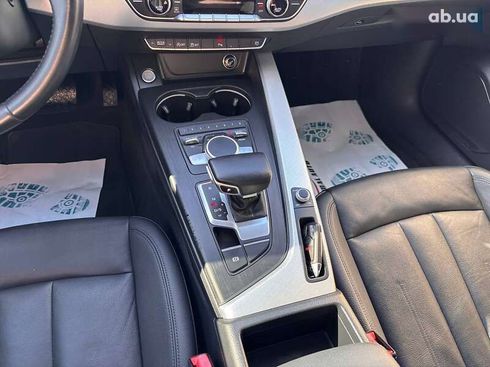Audi A4 2017 - фото 26