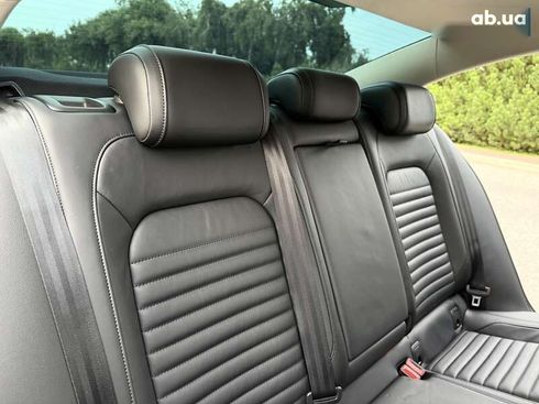 Volkswagen Passat 2018 - фото 30