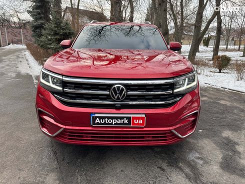 Volkswagen Atlas 2020 красный - фото 2