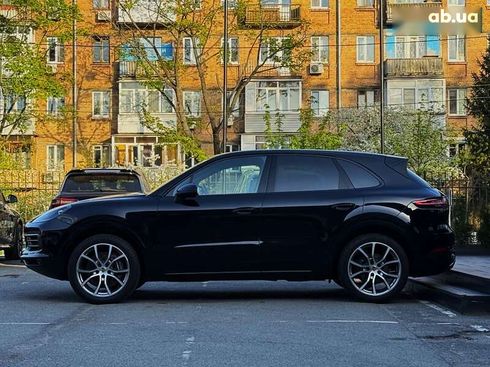 Porsche Cayenne 2021 - фото 13