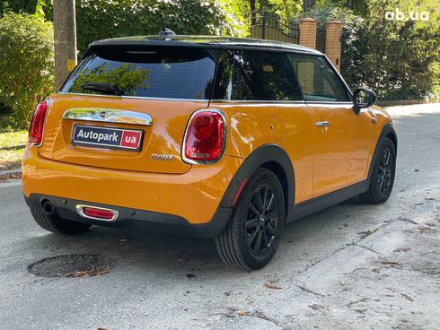 MINI Hatch 2014 оранжевый - фото 9