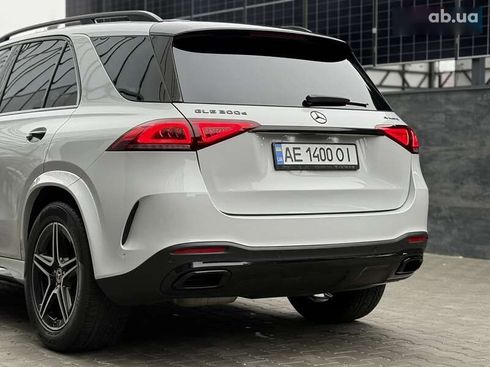 Mercedes-Benz GLE-Class 2021 - фото 14