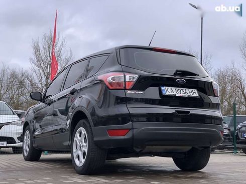 Ford Escape 2018 - фото 21