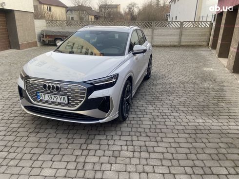 Audi Q4 e-tron 2023 белый - фото 2