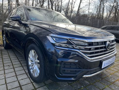 Volkswagen Touareg 2022 - фото 13