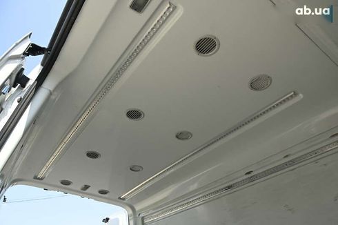 Volkswagen Crafter 2019 - фото 16