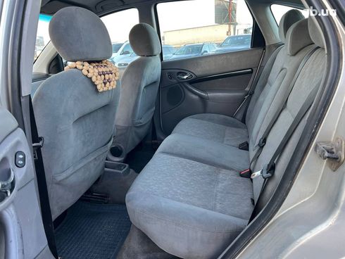 Ford Focus 2001 серый - фото 32