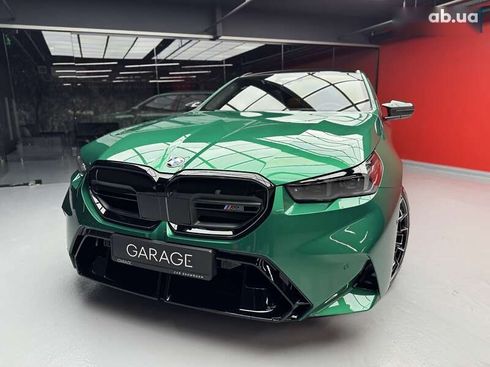 BMW M5 2025 - фото 10