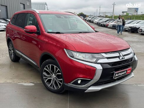 Mitsubishi Outlander 2018 красный - фото 37