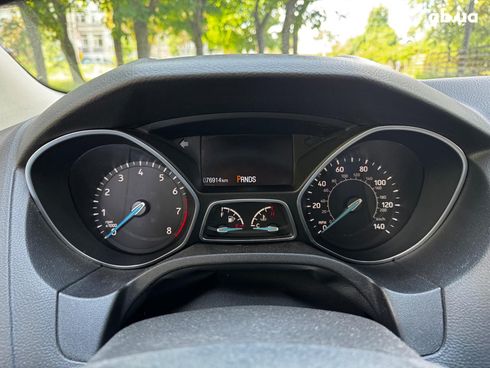 Ford Focus 2016 белый - фото 12