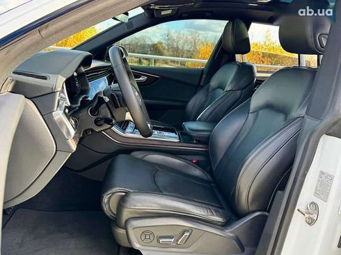 Audi Q8 2020 - фото 26