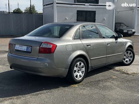 Audi A4 2002 - фото 5