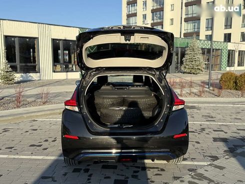 Nissan Leaf 2019 - фото 9