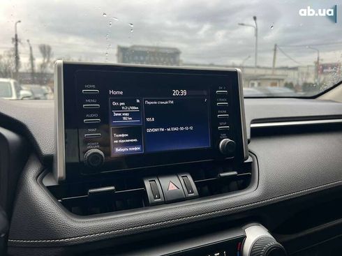 Toyota RAV4 2019 - фото 19
