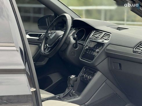 Volkswagen Tiguan 2020 - фото 18