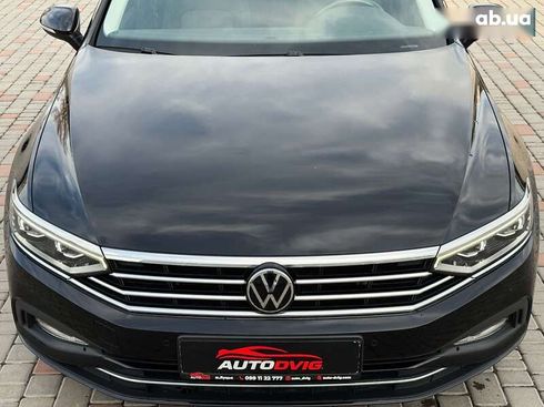 Volkswagen Passat 2020 - фото 11