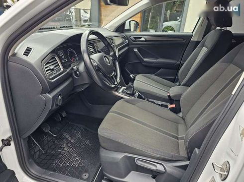 Volkswagen T-Roc 2017 - фото 26