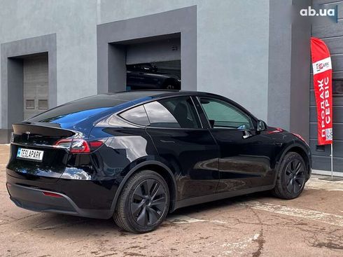 Tesla Model Y 2024 - фото 9